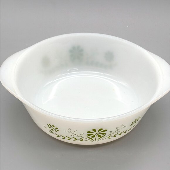Vintage Glasbake Green Daisy Milk Glass Casserole Dish With Side Grip 2 Quart - Picture 3 of 5